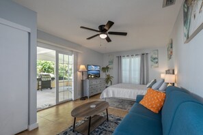 2 chambres, fer et planche à repasser, Wi-Fi gratuit, draps fournis