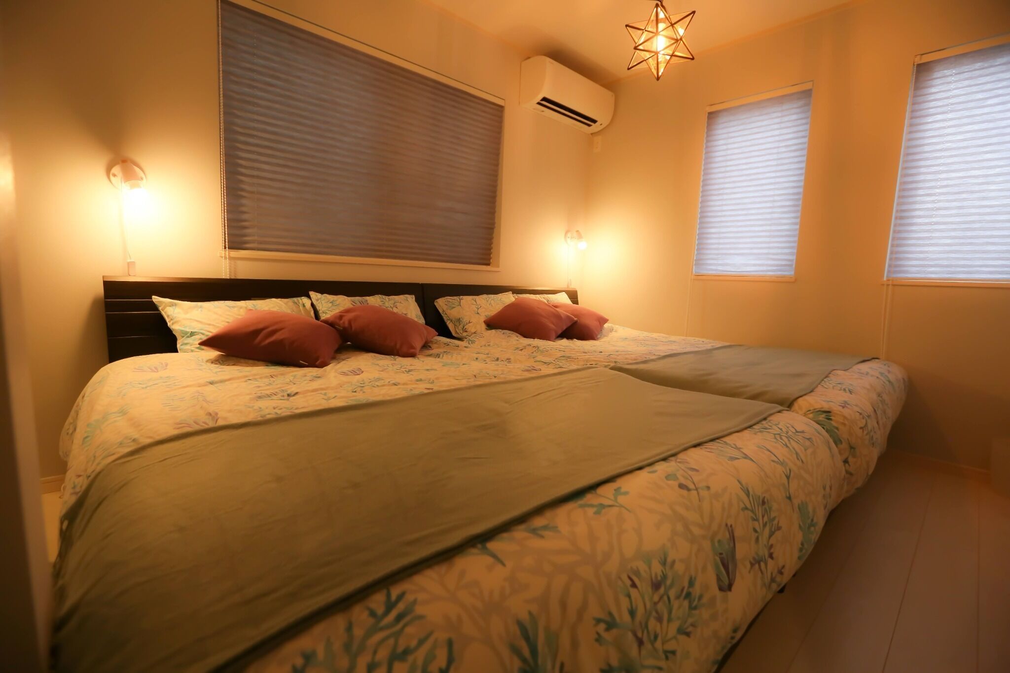 3 bedrooms, desk, iron/ironing board, free WiFi