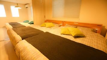 3 slaapkamers, een bureau, een strijkplank/strijkijzer, gratis wifi