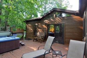 House, 2 Queen Beds (Sleepy Creek - Creekside Escape ) | Terrace/patio - Sleepy Creek - Creekside Escape (Berkeley Springs)