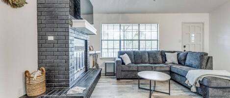 Téléviseur connecté, foyer