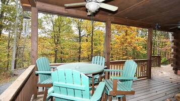 House, Multiple Beds (Seventh Heaven - Heavenly Retreat ) | Balcony