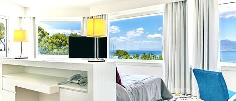 12 bedrooms, Internet, bed sheets