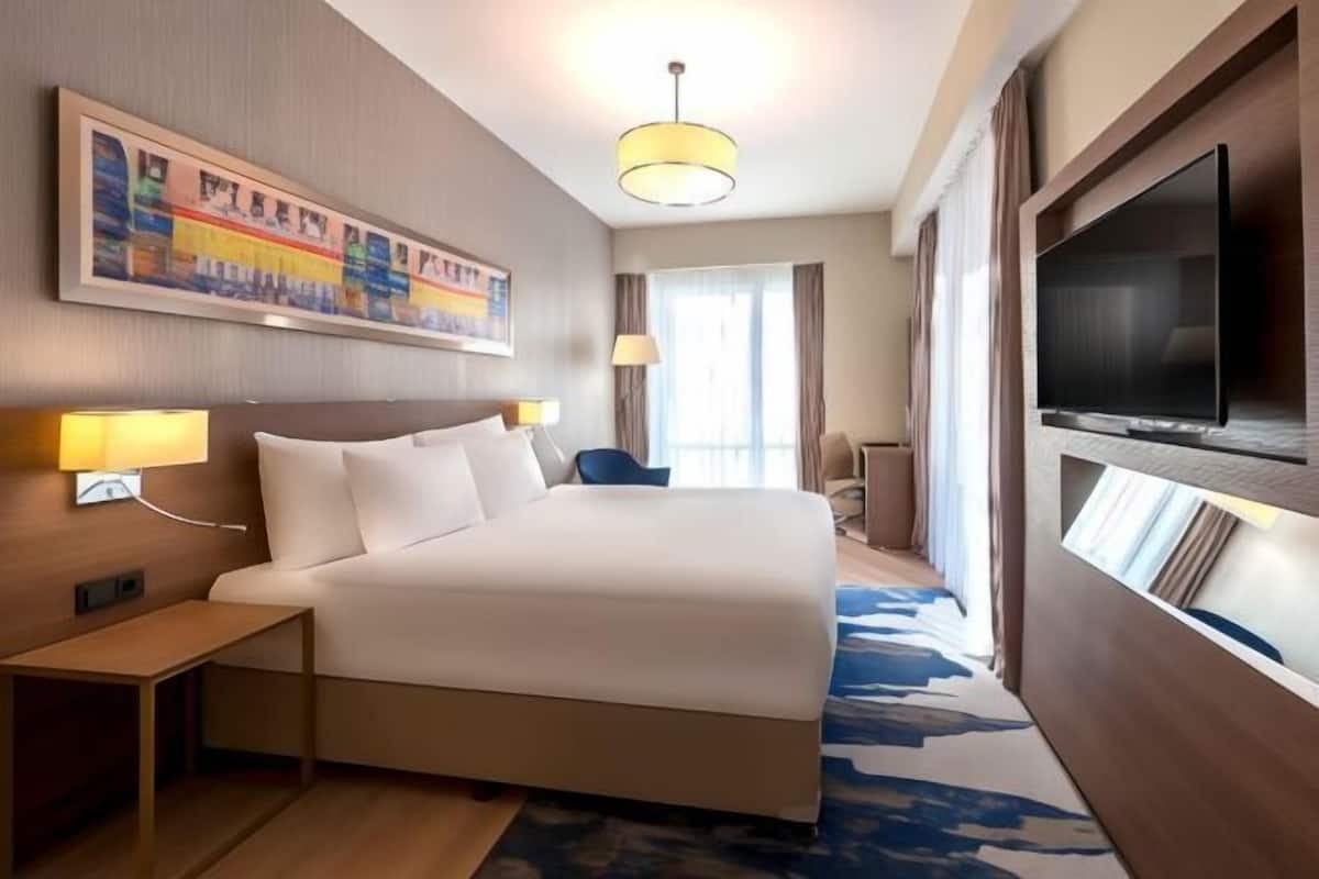 3 slaapkamers, een kluis op de kamer, individueel gedecoreerd