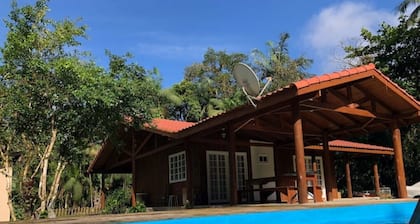 Chácara Porto Bello - House with swimming pool in Morretes
