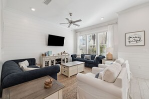 Smart TV, video games