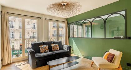 Stylish 3BD for 10 guests next to Invalides!