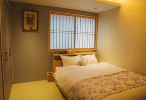 2 Schlafzimmer, Schreibtisch, Bügeleisen/Bügelbrett, kostenloses WLAN