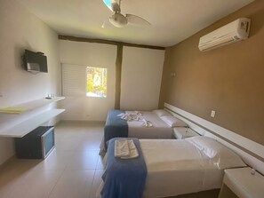 Free WiFi, bed sheets - Pousada BeachCamp Maresias (São Sebastião)