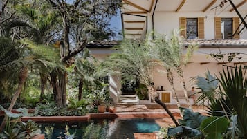 Outdoor pool, pool loungers