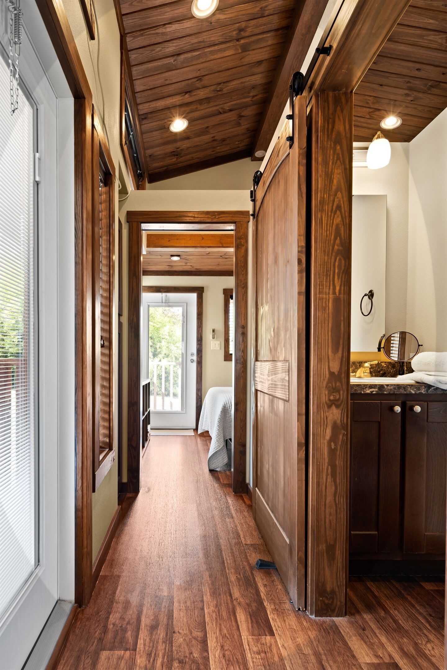 1 Schlafzimmer, Schreibtisch, Bügeleisen/Bügelbrett, kostenloses WLAN