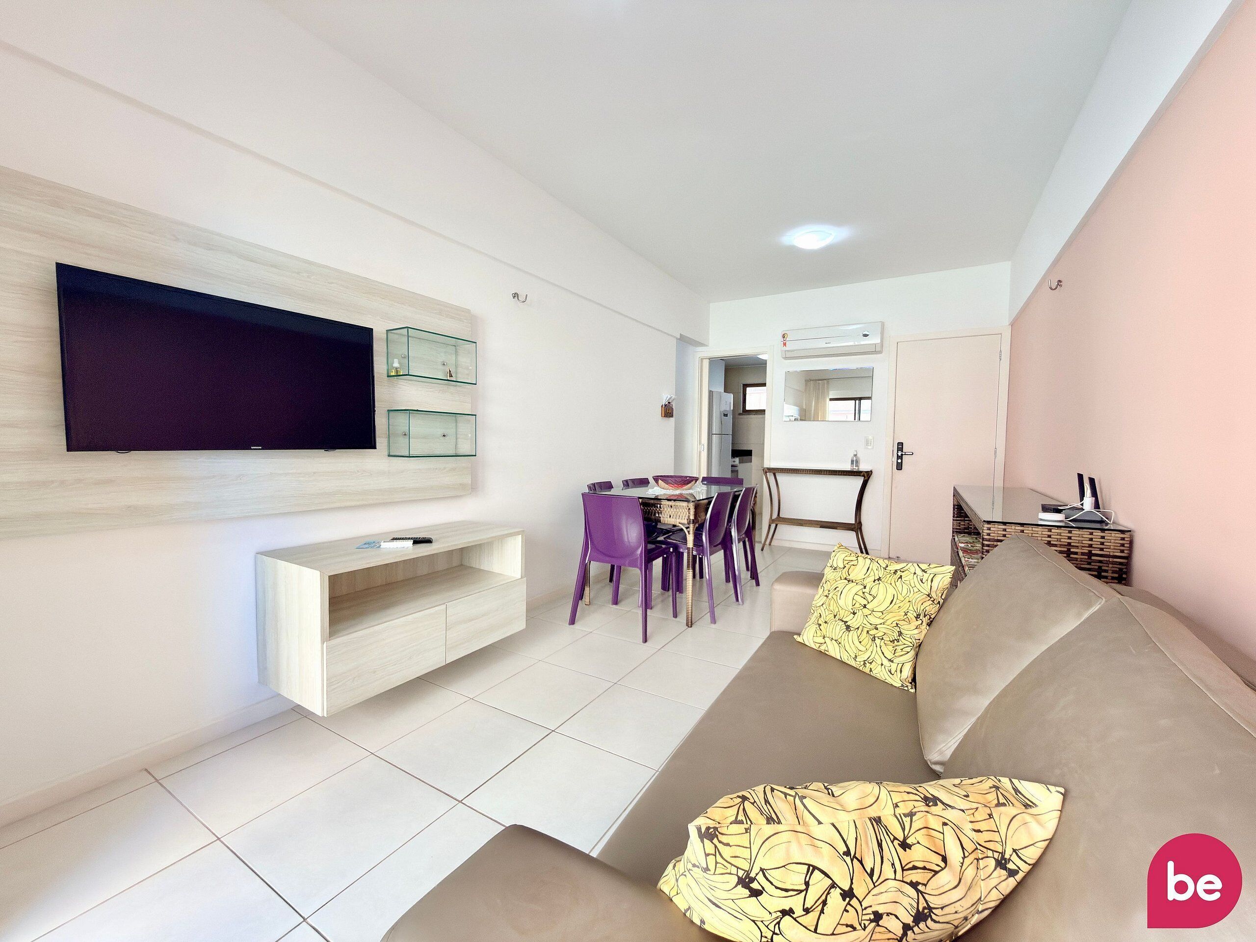 Traditional Apartment | Living area