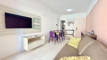 Traditional Apartment | Living area