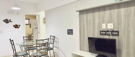 Basic Apartment | Interior