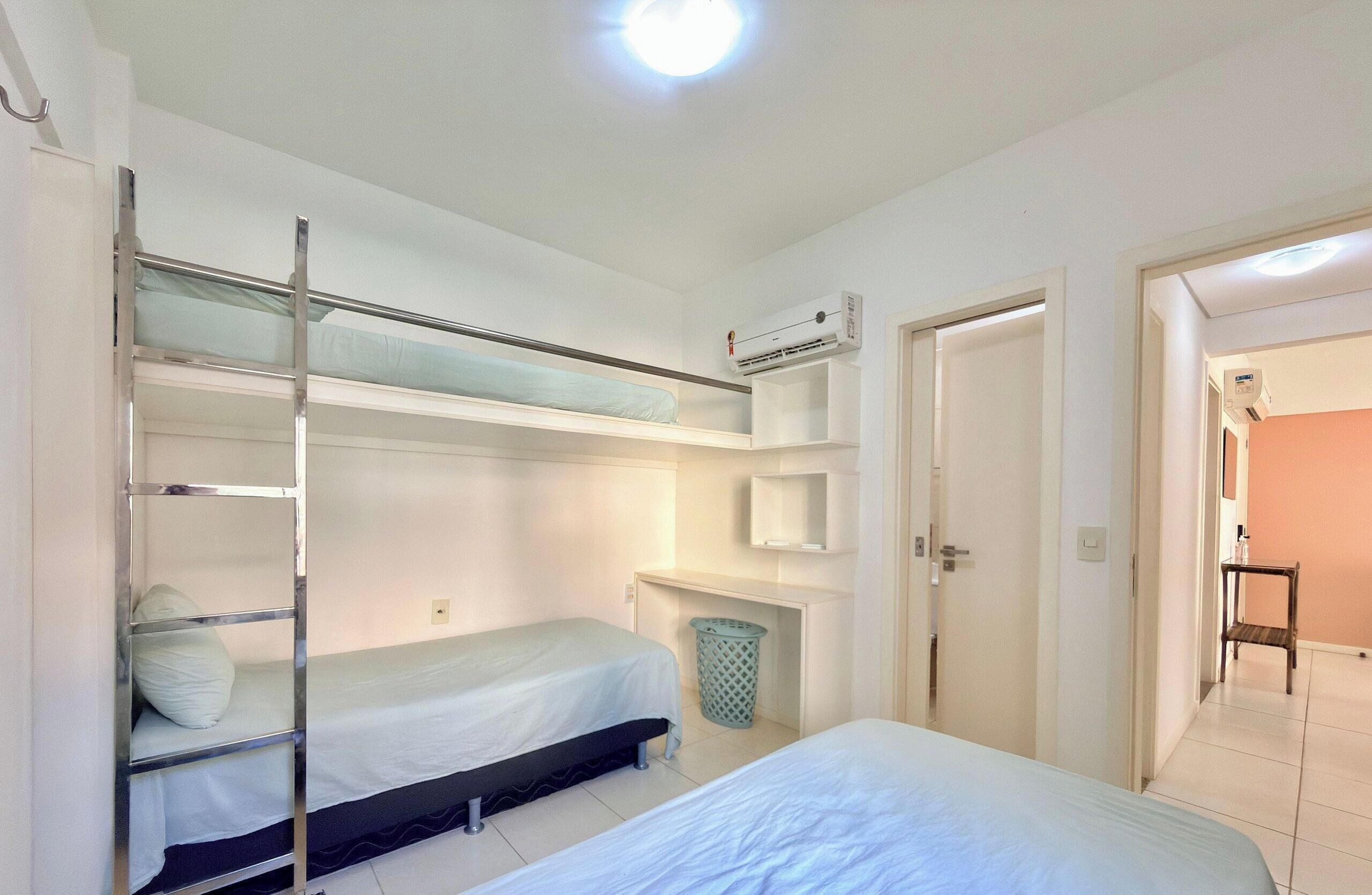 Traditional Apartment | Free WiFi