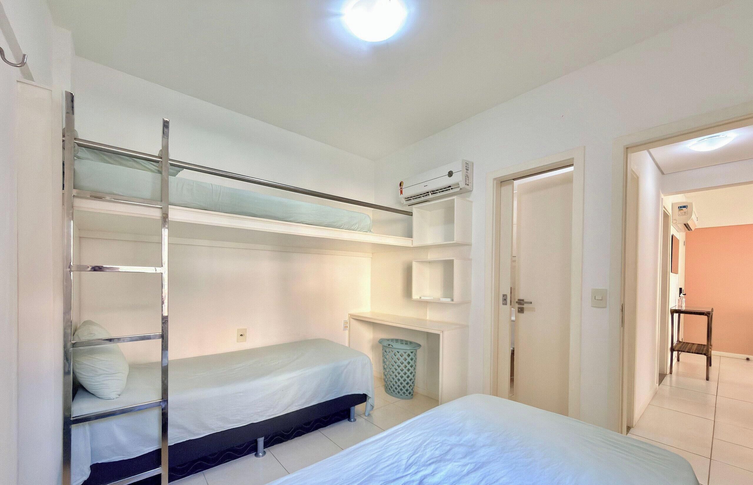 Traditional Apartment | Free WiFi