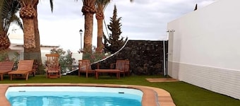 Appartement d’une chambre avec terrasse.