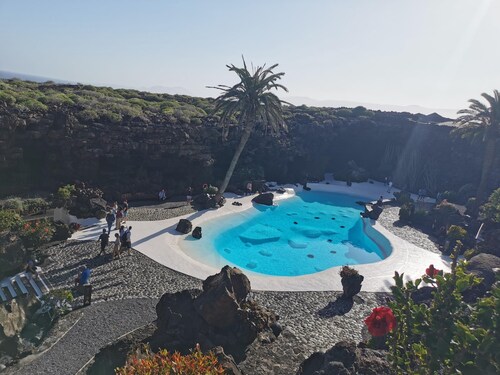 One bedroom pool view apartment