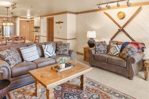 TV, fireplace, offices - 2BR Condo w/ Amazing Locale, Minutes from Slopes! (Park City)