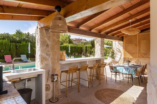 Vacation Home 'Villa Santa Lucia' with Private Pool, Terraces and Wi-Fi