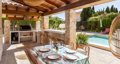 Maison de vacances 'Villa Santa Lucia' avec piscine privée, terrasses et Wi-Fi