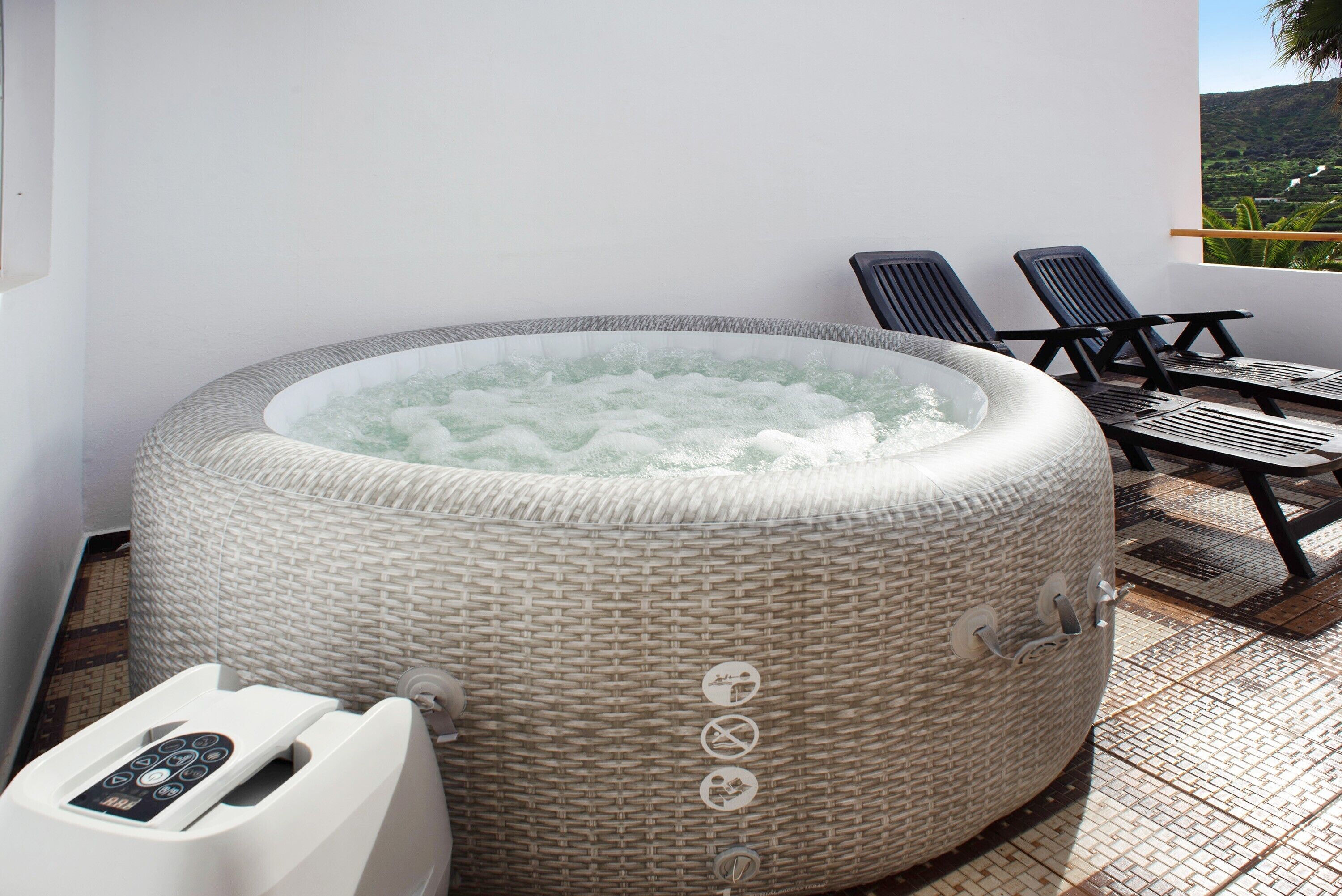 Idromassaggio all'aperto