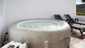 Idromassaggio all'aperto