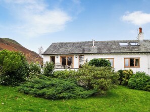 Exterior - 3 bedroom accommodation in Keswick (Keswick)