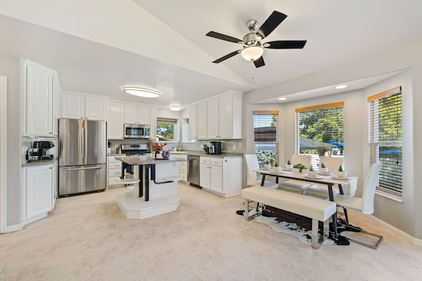 3 sovrum, skrivbord, strykjärn/strykbräda och gratis wi-fi