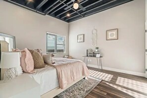 1 Schlafzimmer, Schreibtisch, kostenloses WLAN, Bettwäsche