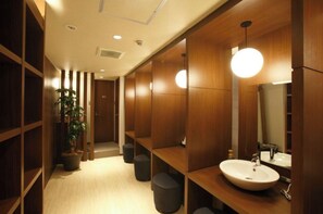 Hair dryer, towels - Nonsmoking Double room Stay without meals Roo / Osaka Ōsaka (Osaka)