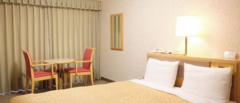 1 bedroom, desk, iron/ironing board, free WiFi