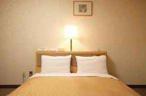 1 bedroom, desk, iron/ironing board, free WiFi - Double plan smoking Relax with a comfortable bed / Chuo-ku Tokyo (Chuo-ku)