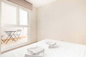 1 bedroom, iron/ironing board, free WiFi, bed sheets