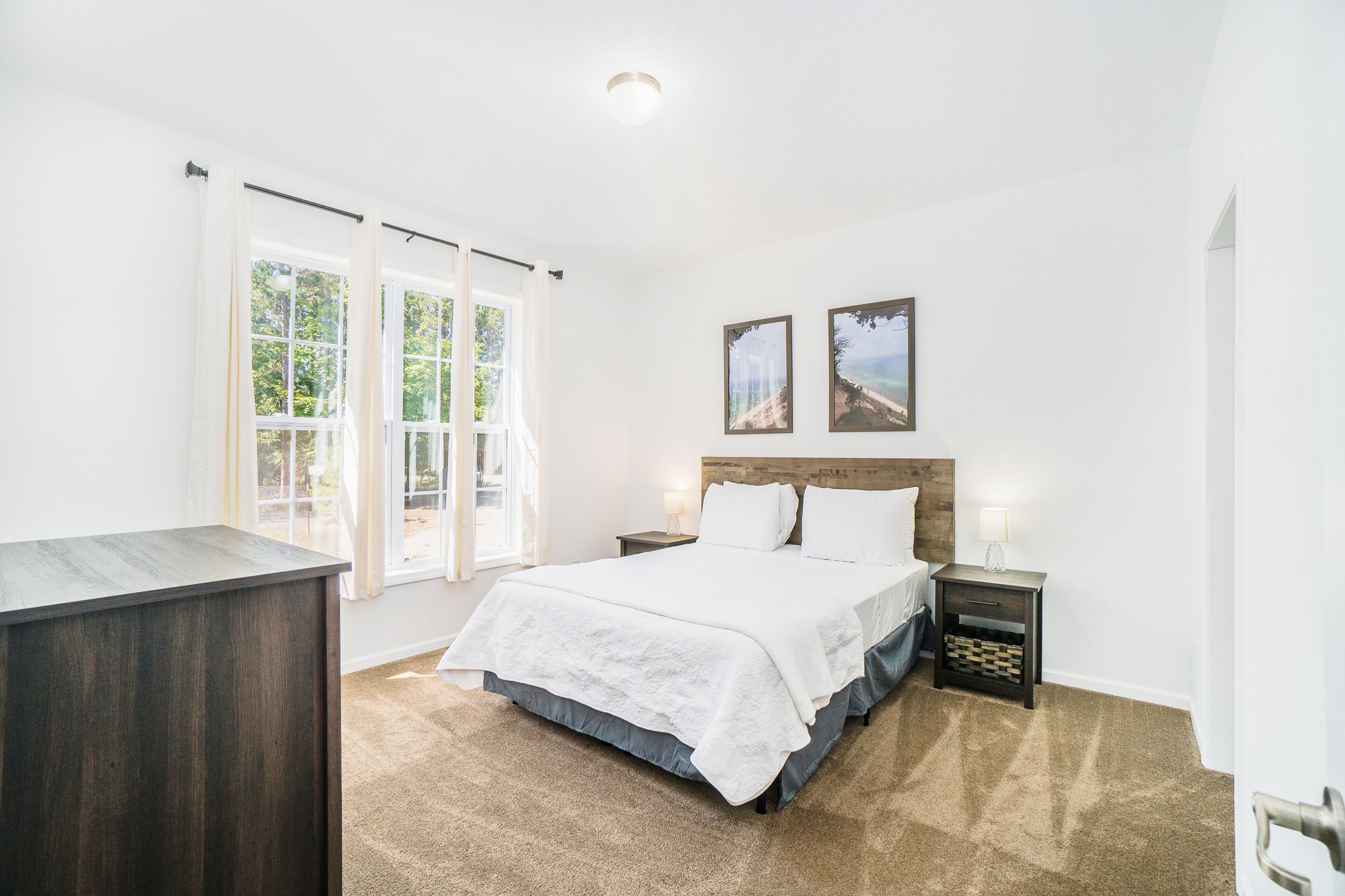 2 chambres, fer et planche à repasser, accès Internet, draps fournis