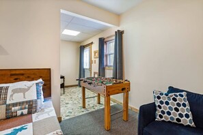 Spielezimmer