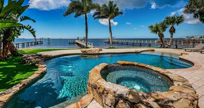 NEW Fully renovated Gulf front home w/private resort style pool, outdoor kitchen