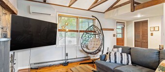 Skyland Hideaway | Mountain Cabin w/ Hot Tub
