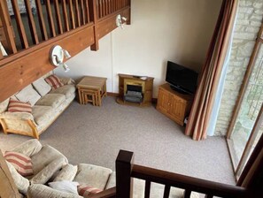 Smart TV - Thames Cottage, nr Cotswold Water Park/Cirencester! (Poole Keynes)