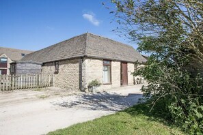 Exterior - Tupenny Cottage nr Cotswold Water Park/Cirencester (Poole Keynes)