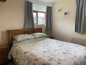 1 bedroom, iron/ironing board, travel crib, free WiFi