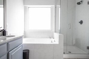 Hair dryer, towels - Sophisticated Minimalist Modern Home w/pool & spa (The Colony)