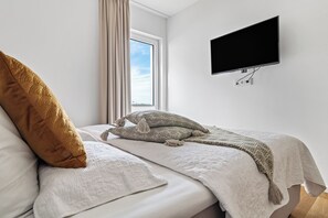 2 soverom, strykejern/-brett og wi-fi (inkludert)