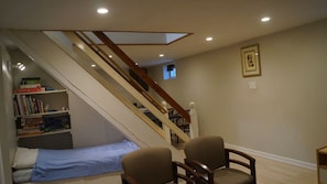 1 chambre, bureau, fer et planche à repasser, Wi-Fi gratuit