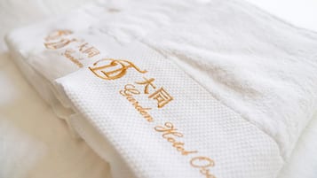 Hair dryer, towels