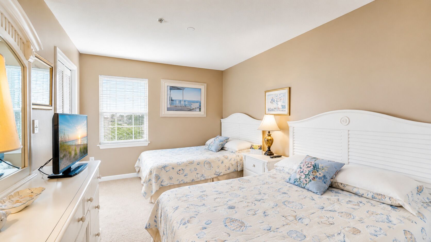 4 bedrooms, WiFi, wheelchair access