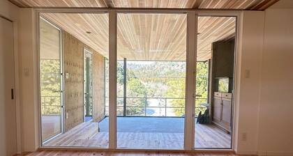 Ayu House ShigaNagahama BBQ space with a panoramic view of the Takatoki River / Nagahama City Shiga