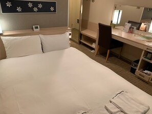 1 sovrum, skrivbord, strykjärn/strykbräda och gratis wi-fi