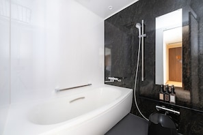 Hair dryer, towels