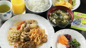 Petit déjeuner compris